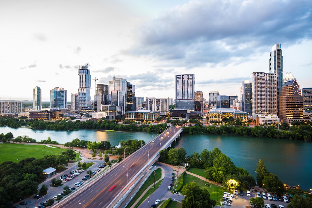 Desarrollo de Chatbots IA a Medida para Empresas en Houston à Houston