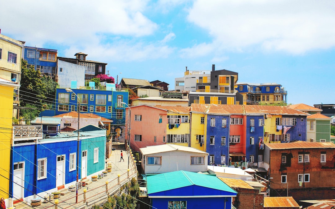 Creación de Chatbots IA a Medida para Empresas en Valparaíso à Valparaíso