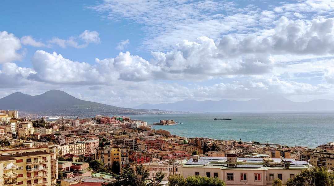 Creazione Chatbot IA a Napoli: Rivoluziona la Tua Comunicazione Aziendale à Napoli