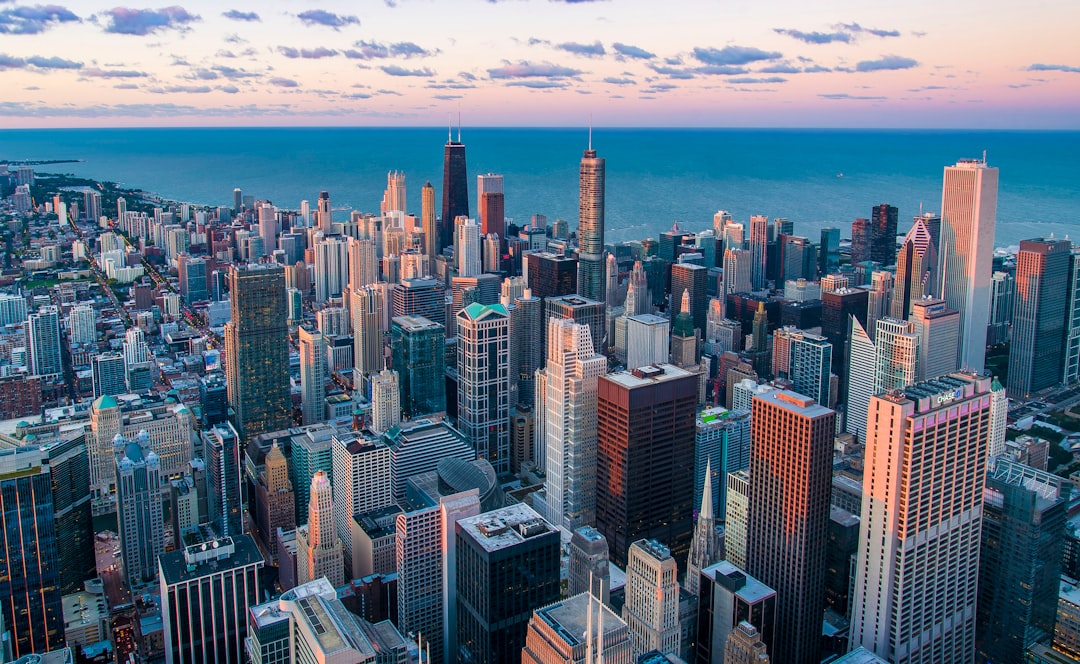 Transform Your Chicago Business with Bespoke AI Chatbot Solutions à Chicago