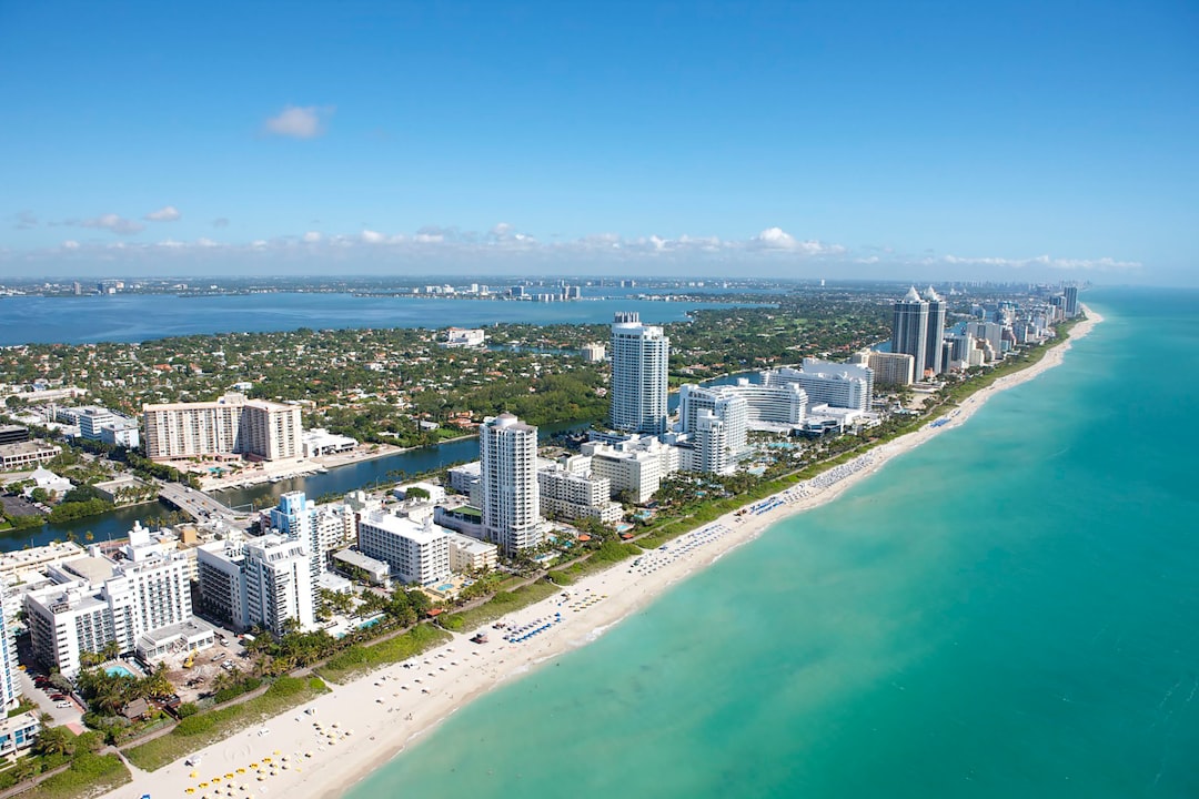 Custom AI Chatbot Creation for Miami Businesses à Miami