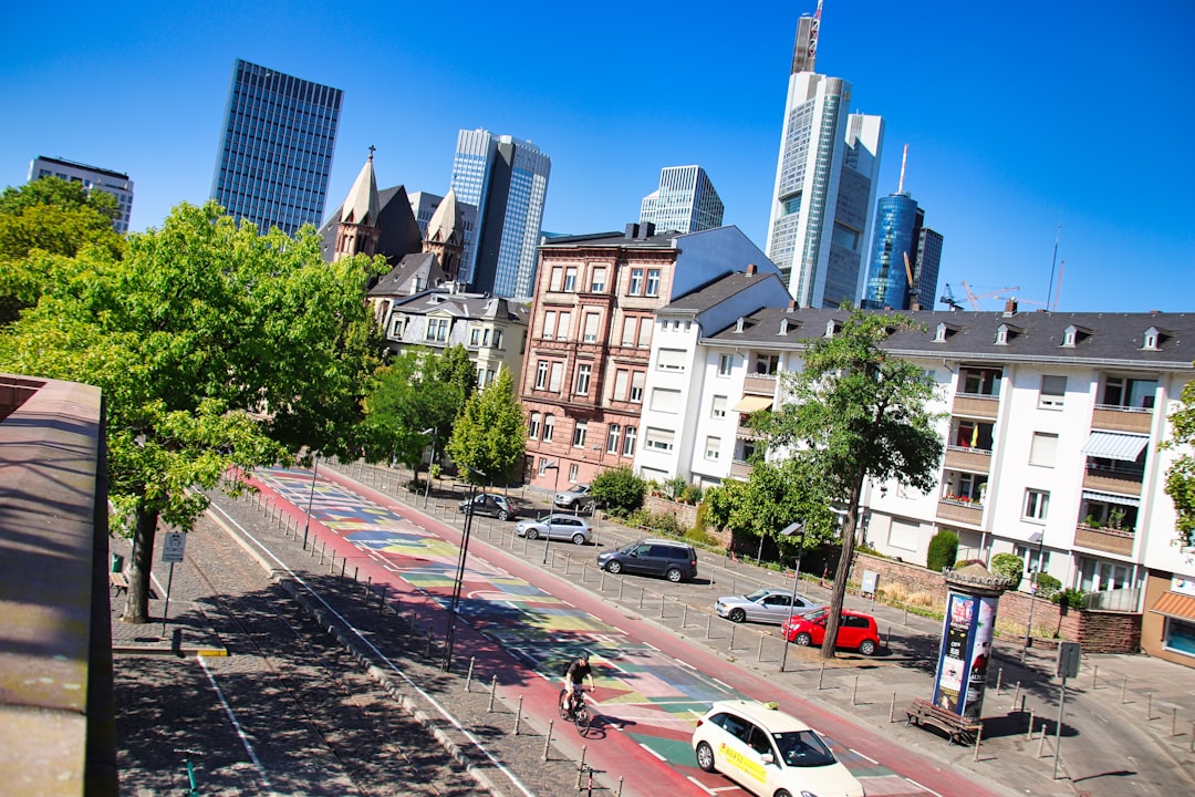 KI-Chatbot-Erstellung in Frankfurt: Ihr Weg zu smarter Kundenkommunikation à Frankfurt